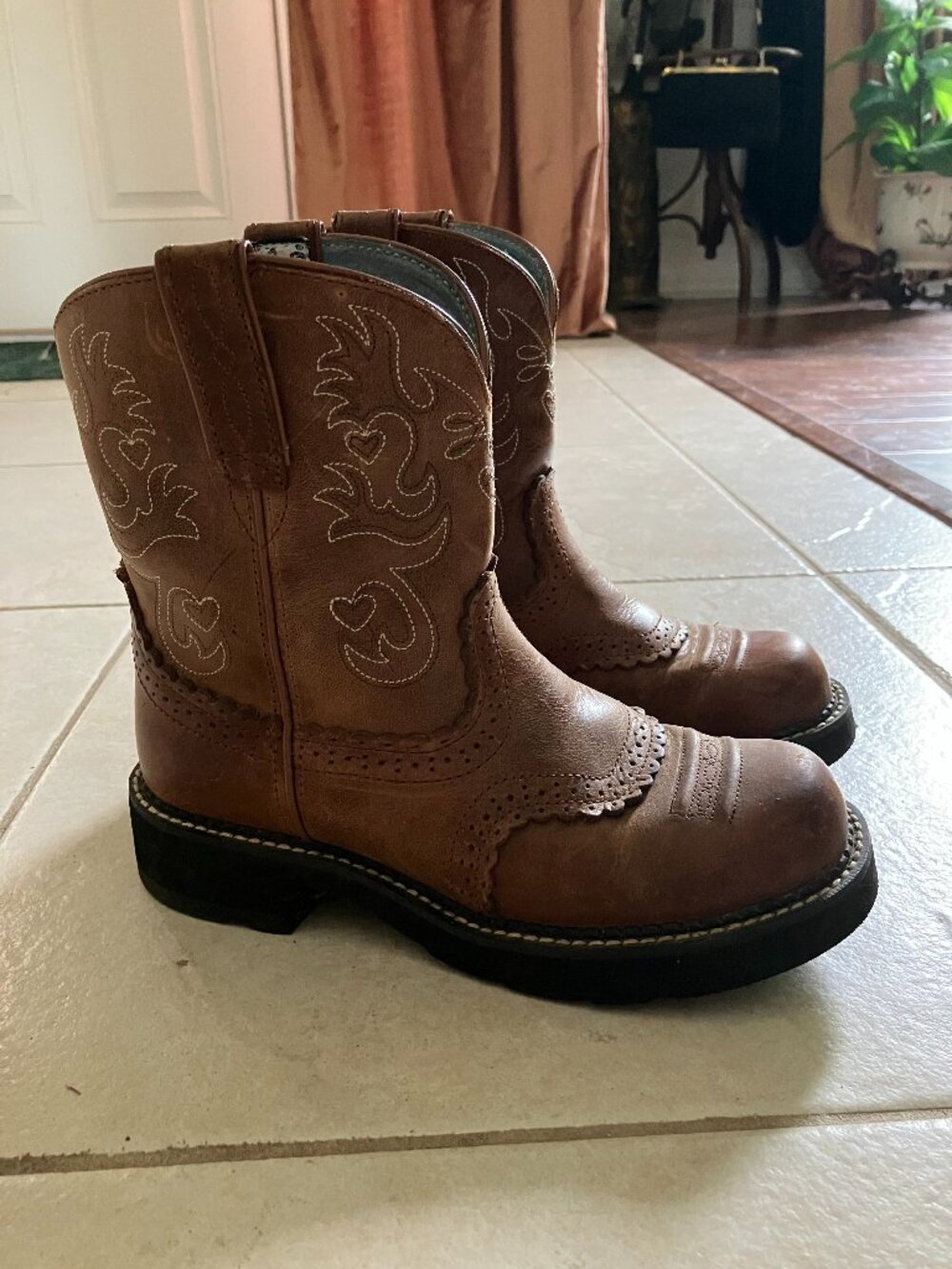 Ariat Fatbaby Western Boots Women size 8 Brown Saddle Romantic Cottagecore
